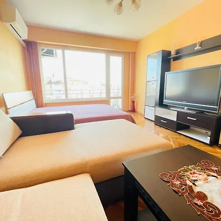 The Flower Apartman *